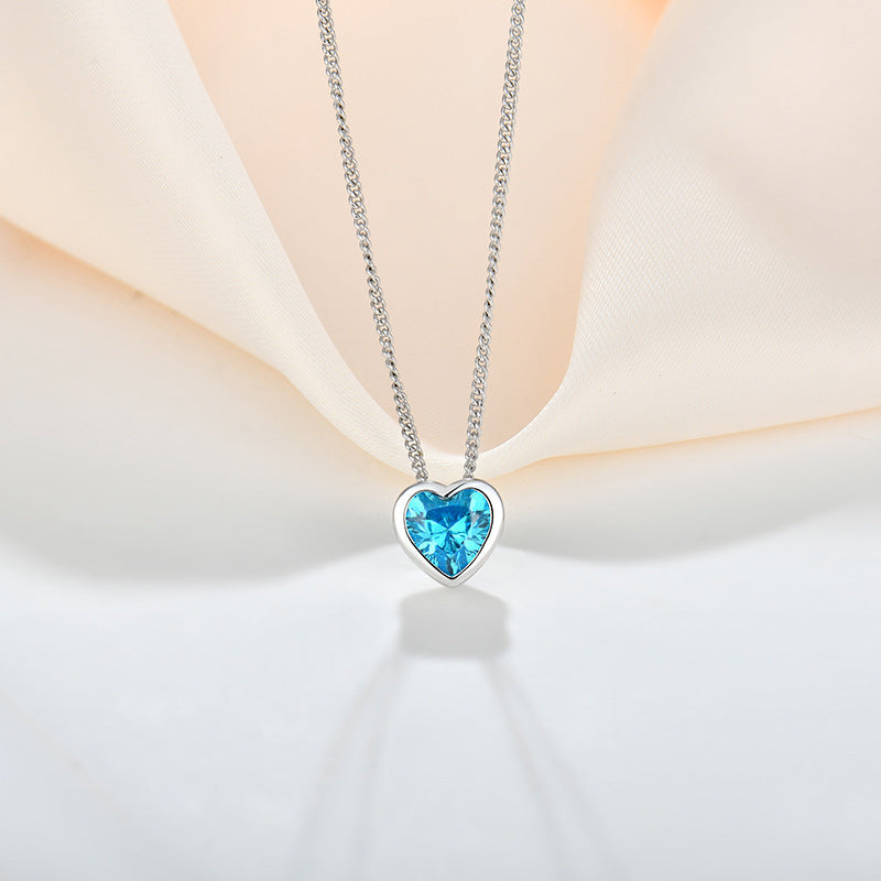 Collier en argent avec cœur océanique et zircon