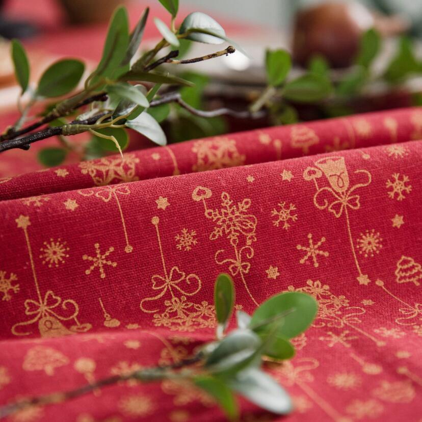Nappe de Noël rouge dorée