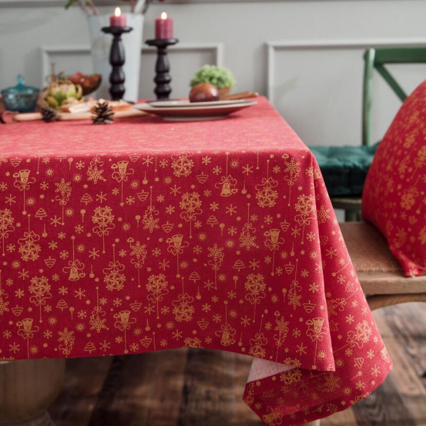 Nappe de Noël rouge dorée